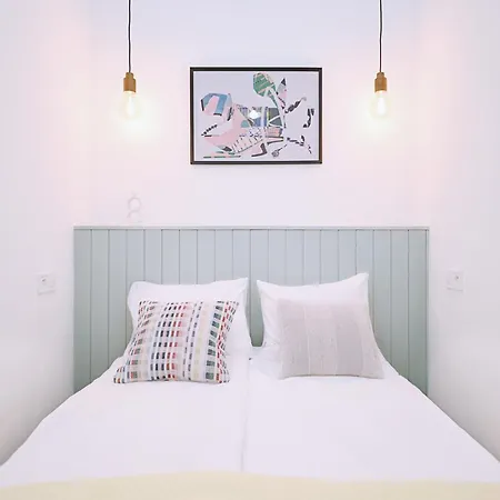 Modern Pastel Victus Close To The Railway Station By Renters Sopot